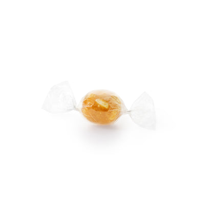 Mandel-Nougat-Kugeln mit Pralinéfüllung